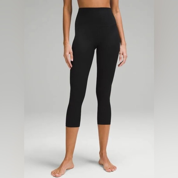 Lululemon Align High-Rise Crop 21" - Picture 1 of 1